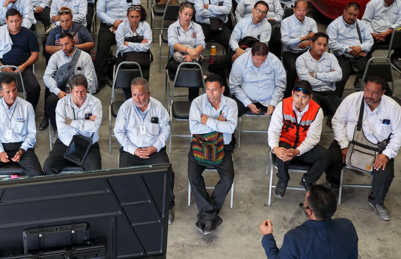 Operadores de TransNort en una sesión de capacitación